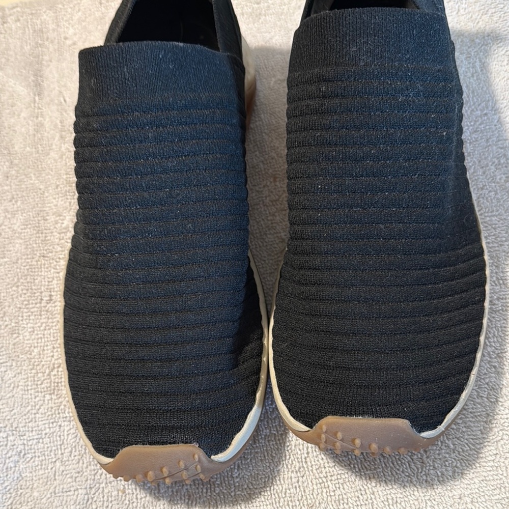 Women. Black Slip-On Shoes